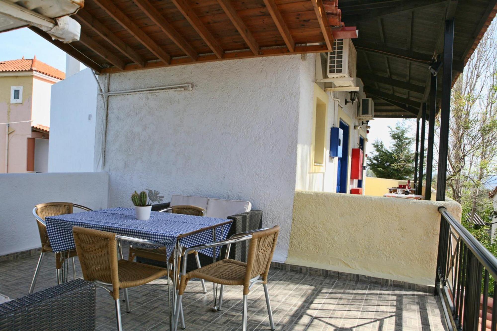 9 Musses Hotel Apartments Skala Mistegnon Ruang foto