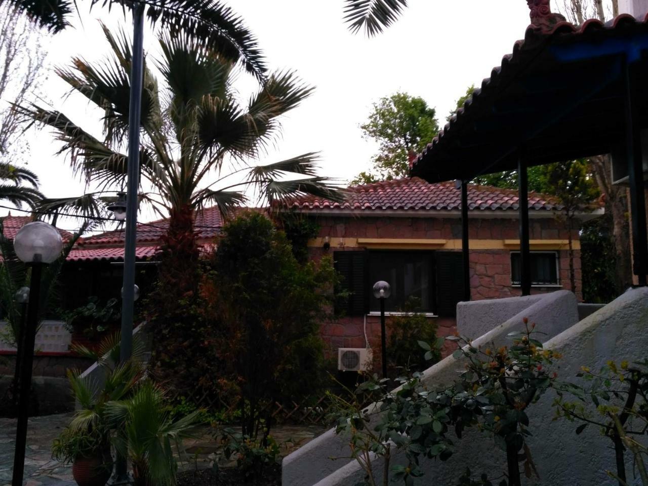 9 Musses Hotel Apartments Skala Mistegnon Bagian luar foto
